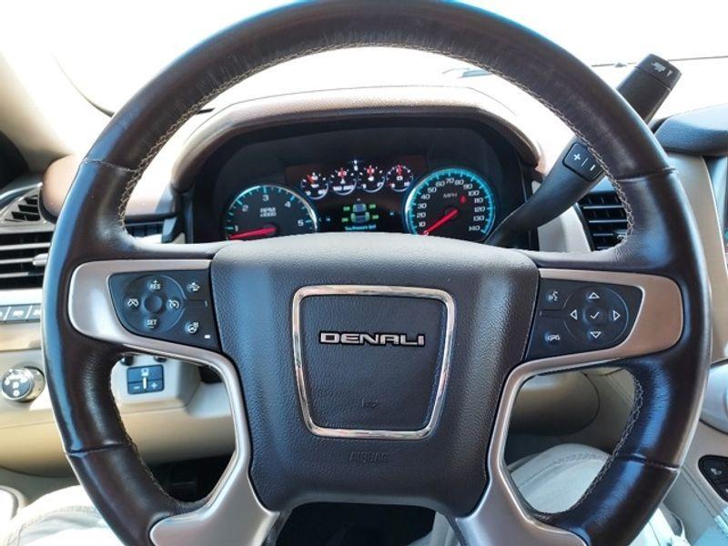 used 2017 GMC Yukon car, priced at $29,999