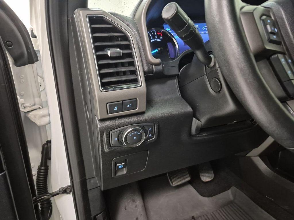 used 2020 Ford Expedition car, priced at $30,374