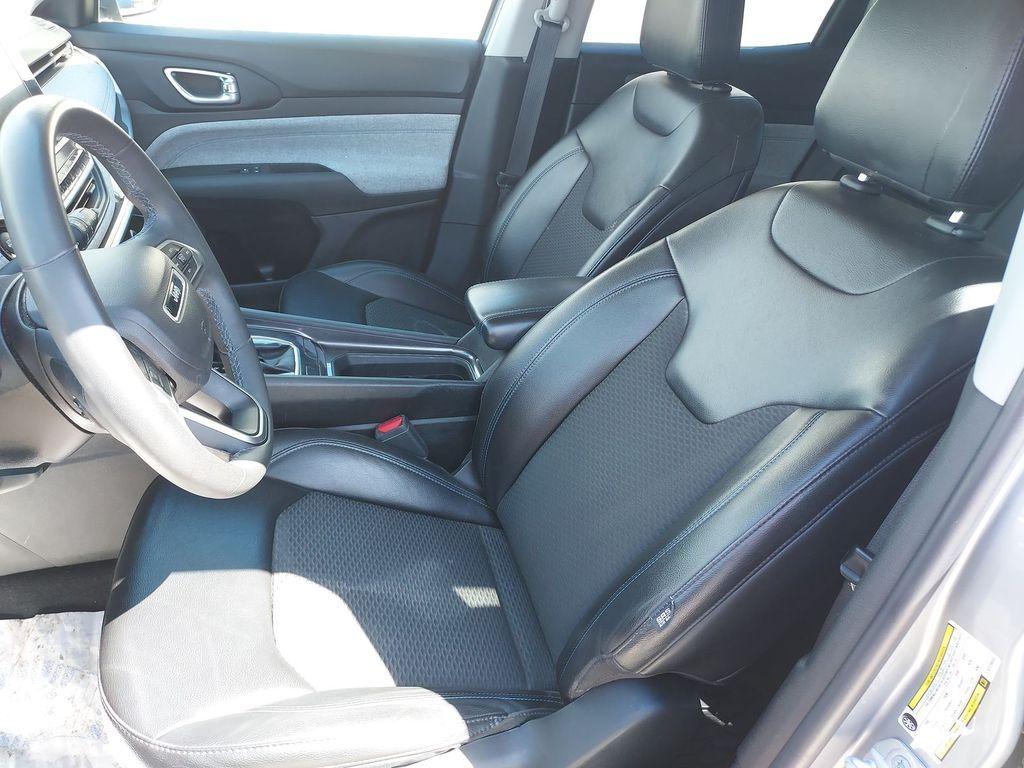 used 2022 Jeep Compass car, priced at $16,690