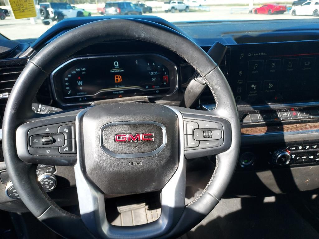 used 2023 GMC Sierra 1500 car, priced at $33,995