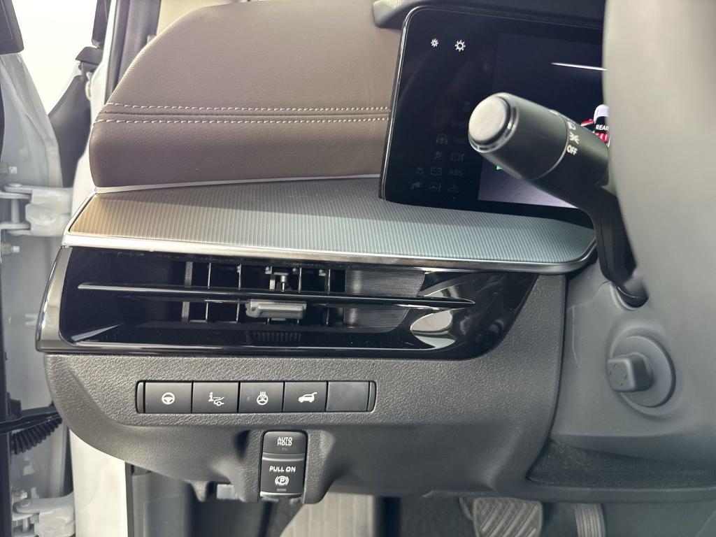 new 2025 Nissan Murano car, priced at $44,672