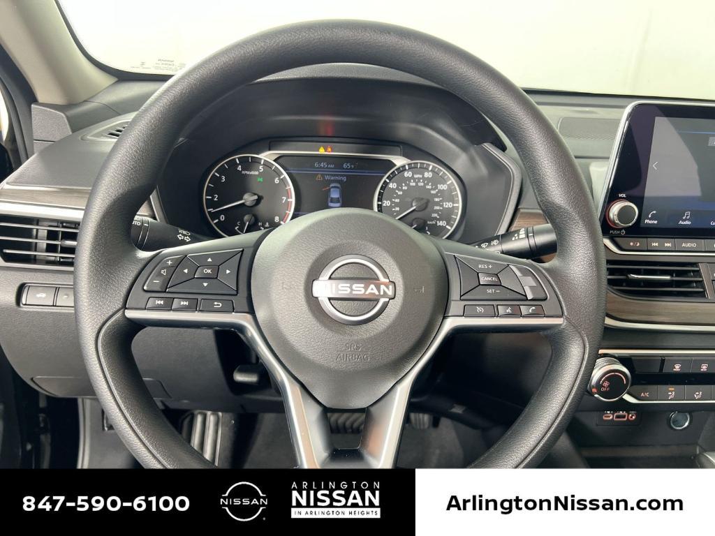 new 2025 Nissan Altima car, priced at $24,772