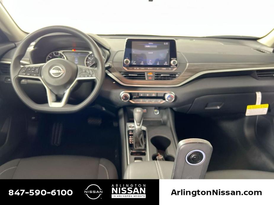 new 2025 Nissan Altima car, priced at $24,772