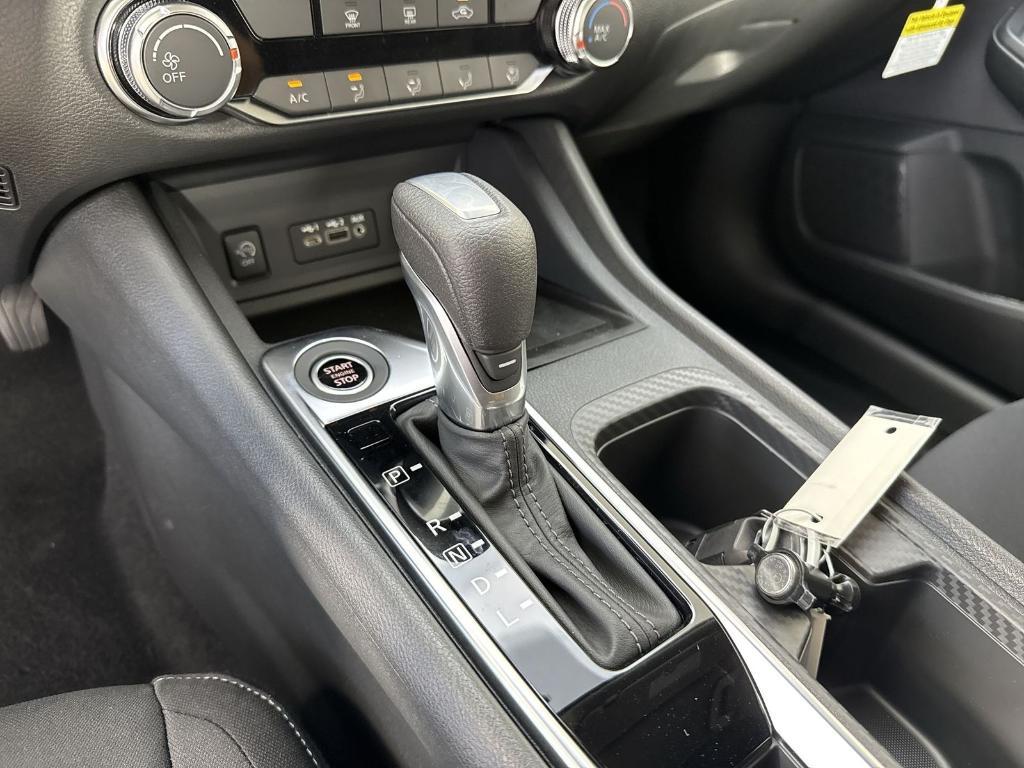 new 2025 Nissan Sentra car, priced at $20,034