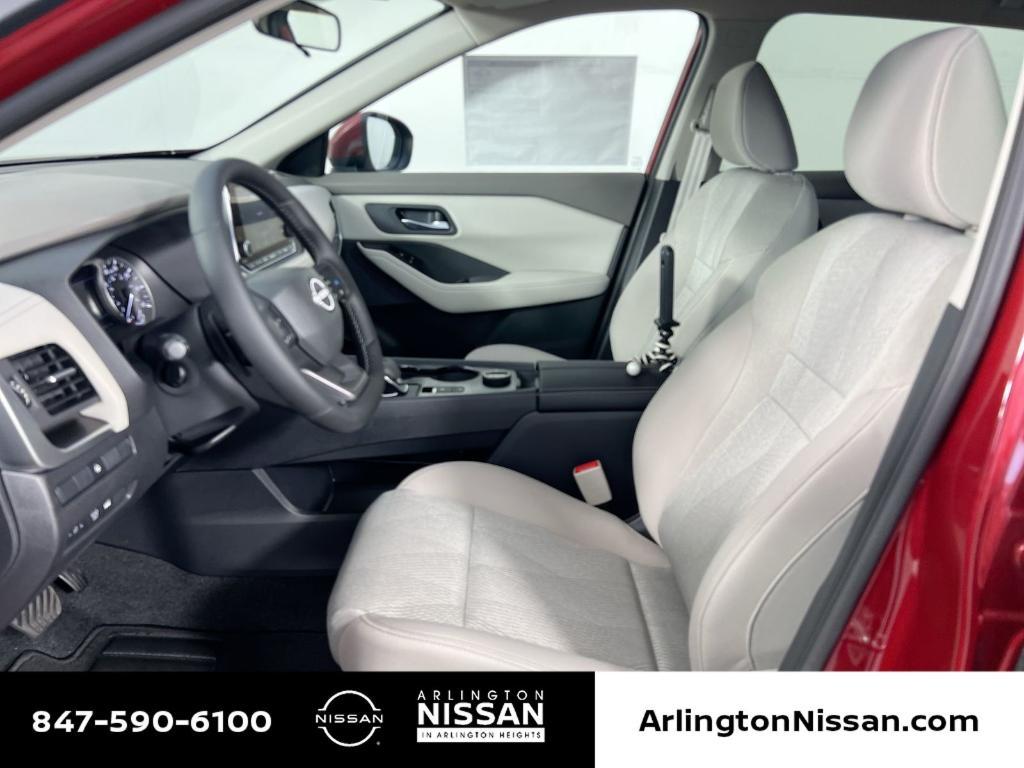 new 2025 Nissan Rogue car, priced at $30,559