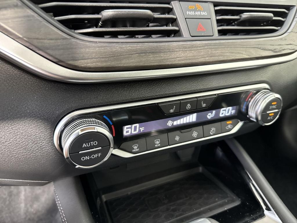 new 2025 Nissan Altima car, priced at $32,048