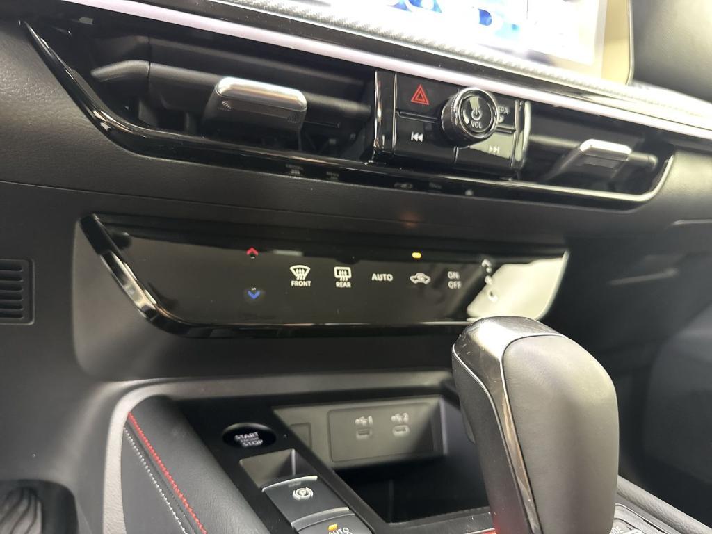 new 2025 Nissan Kicks car, priced at $23,663