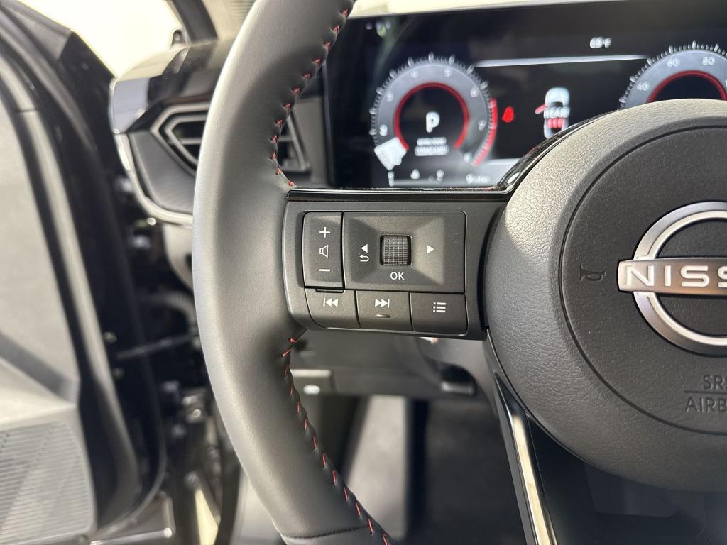 new 2025 Nissan Kicks car, priced at $23,663