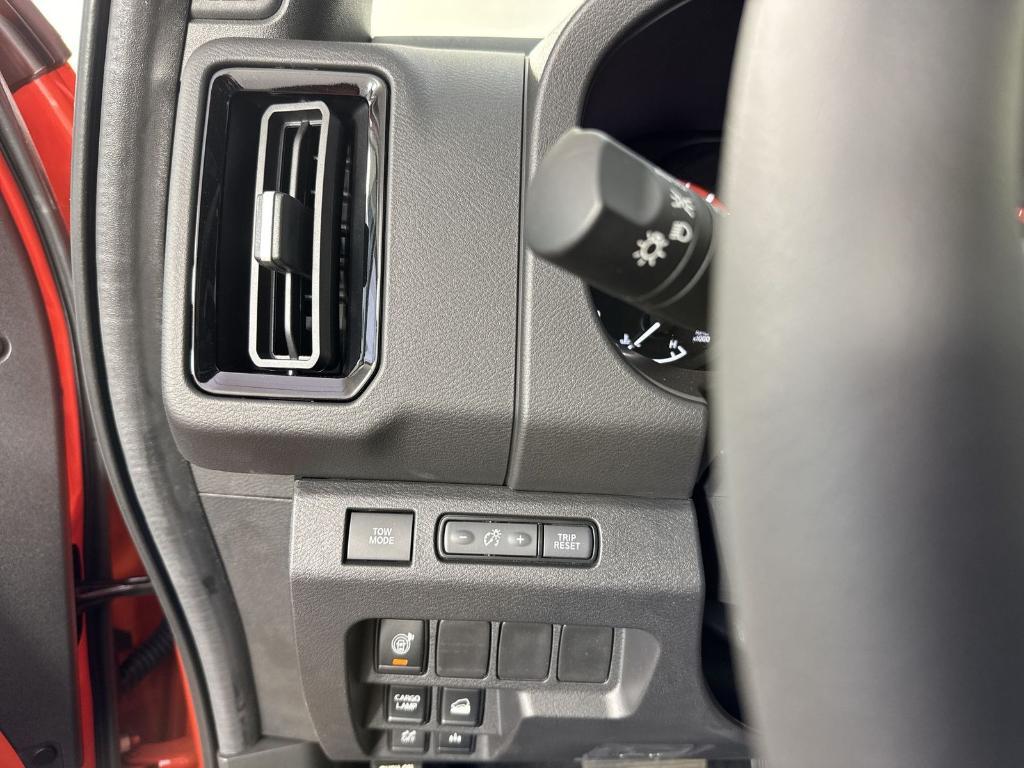 new 2025 Nissan Frontier car, priced at $39,939