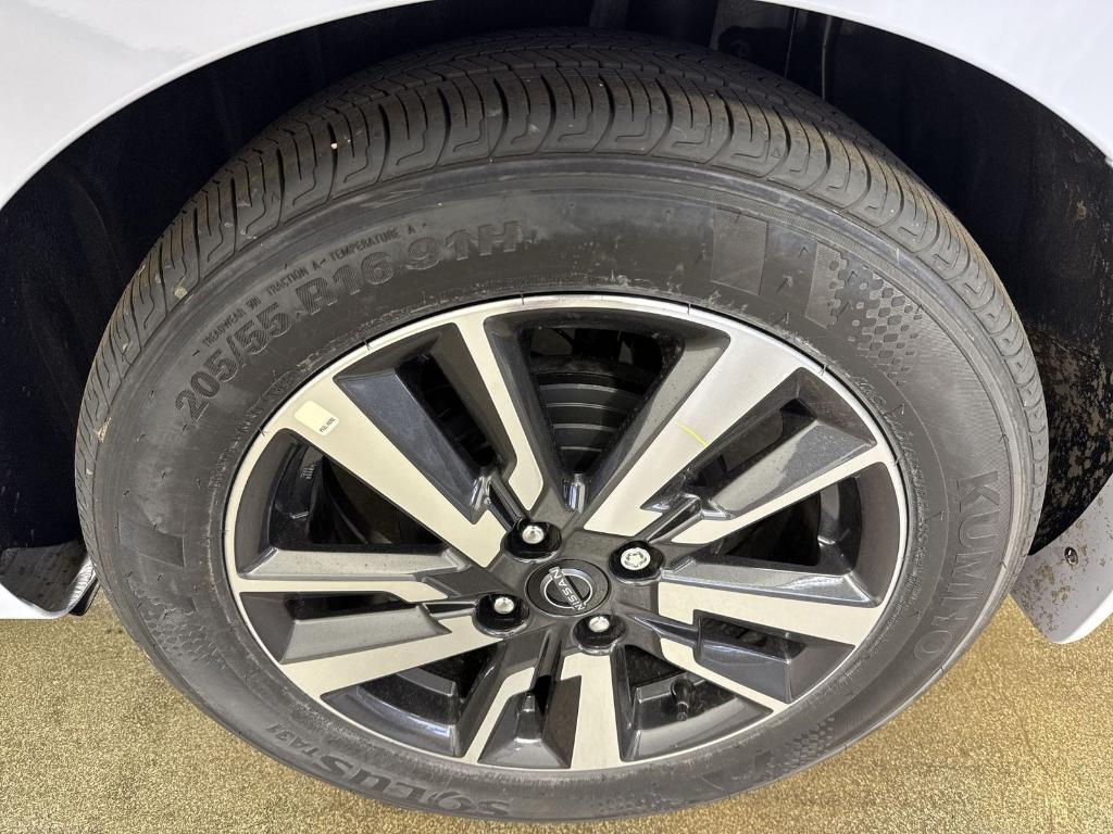 new 2025 Nissan Versa car, priced at $18,322