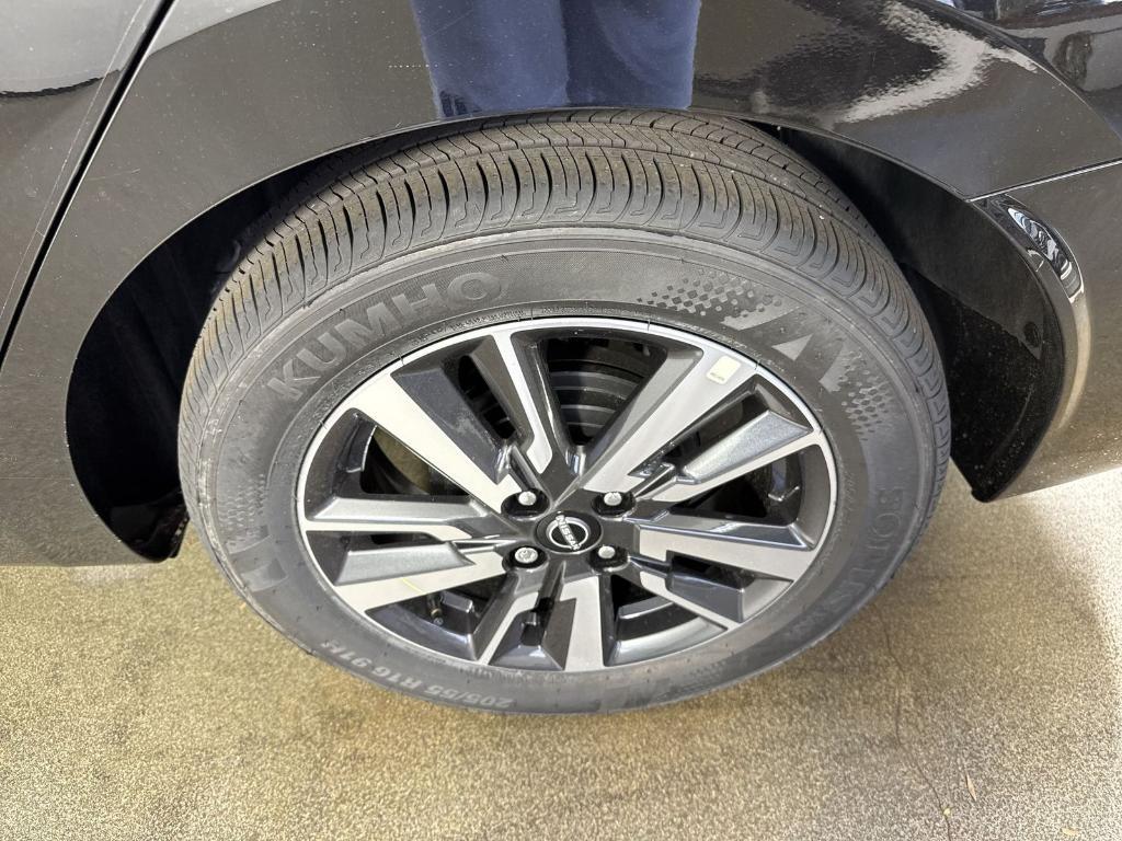 new 2025 Nissan Versa car, priced at $17,848