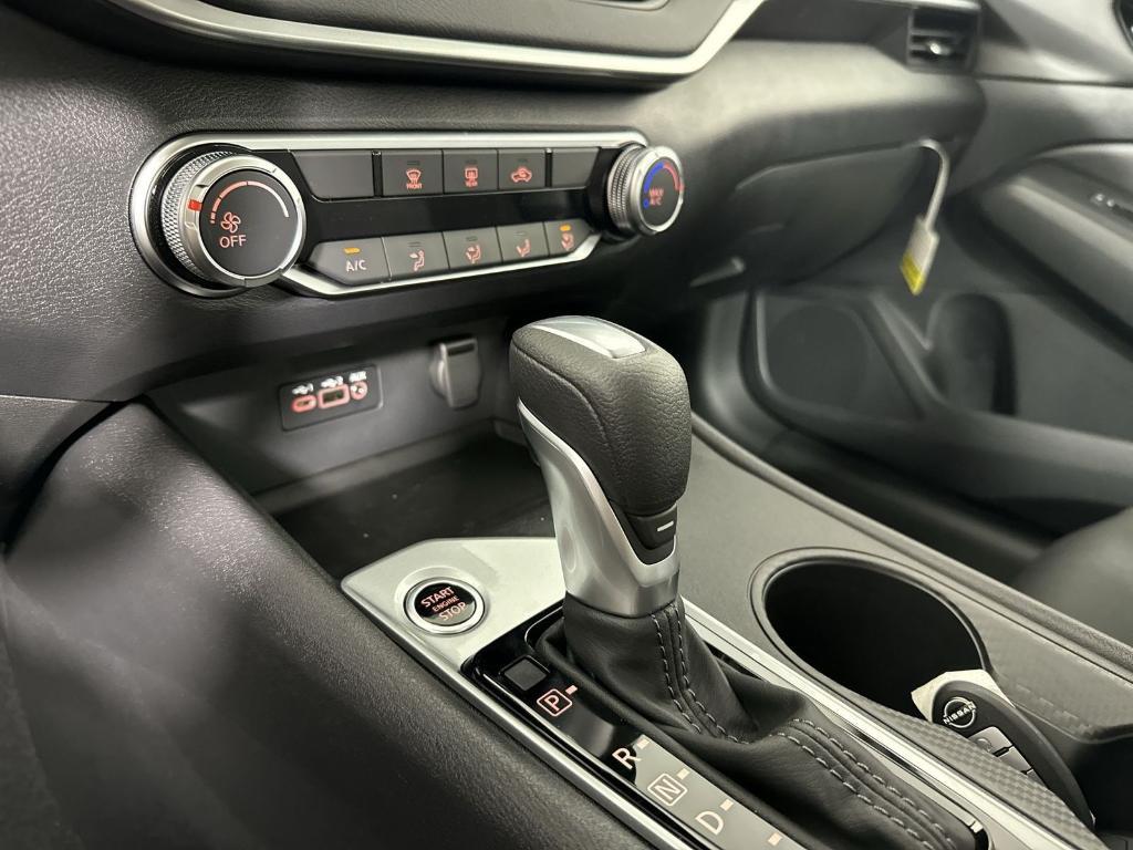 new 2025 Nissan Altima car, priced at $24,613