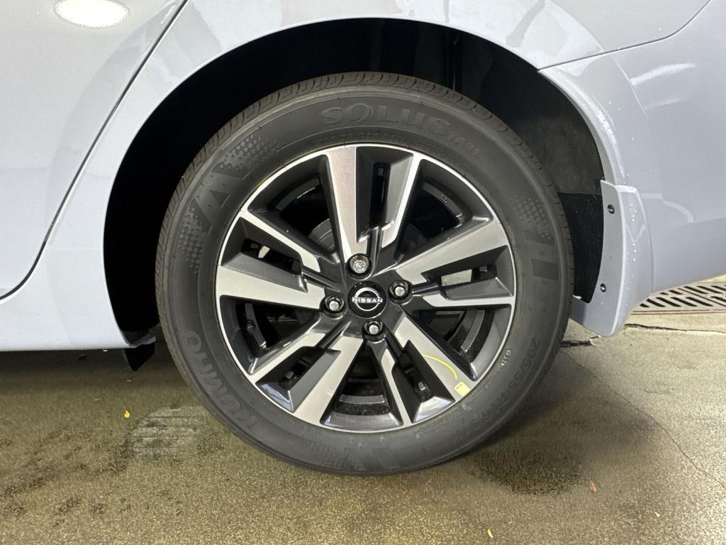 new 2025 Nissan Versa car, priced at $18,400