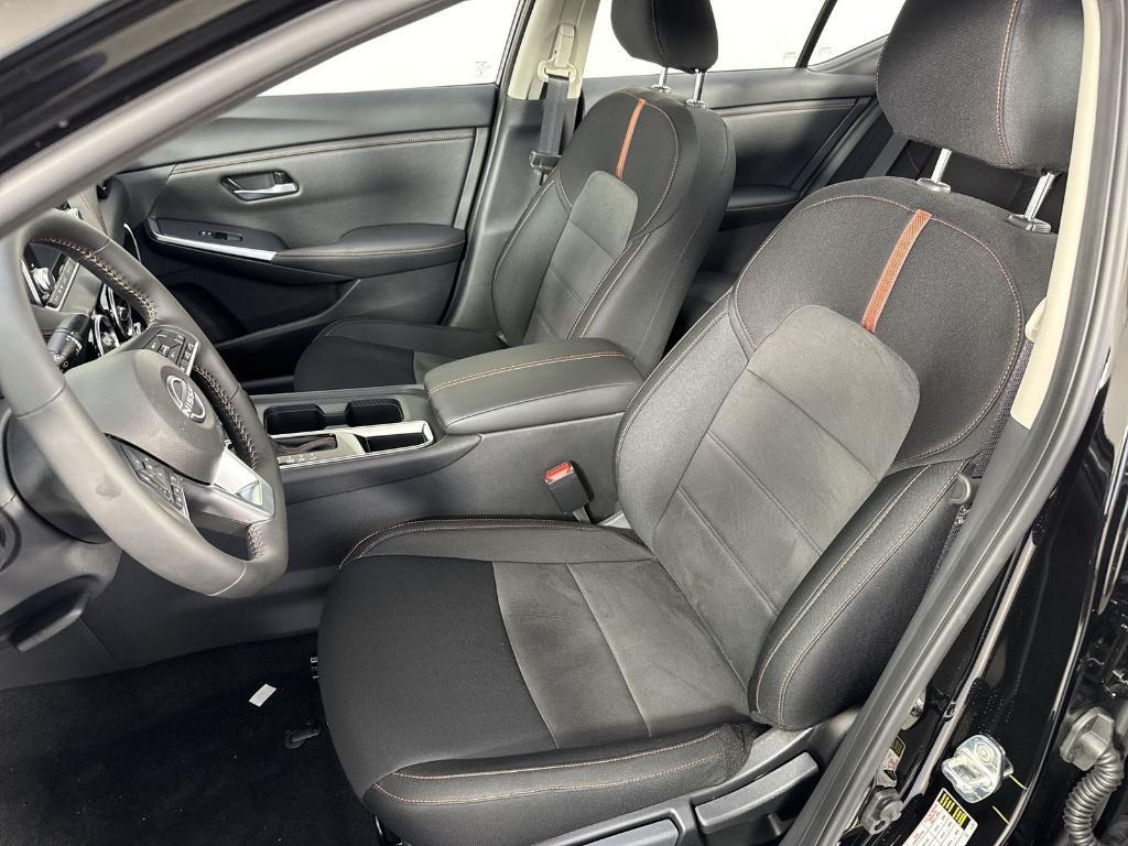 new 2025 Nissan Sentra car, priced at $22,016