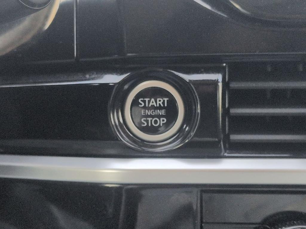 used 2022 Nissan Pathfinder car, priced at $25,500