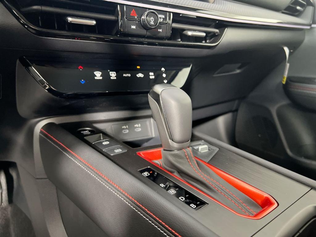 new 2025 Nissan Kicks car, priced at $24,084