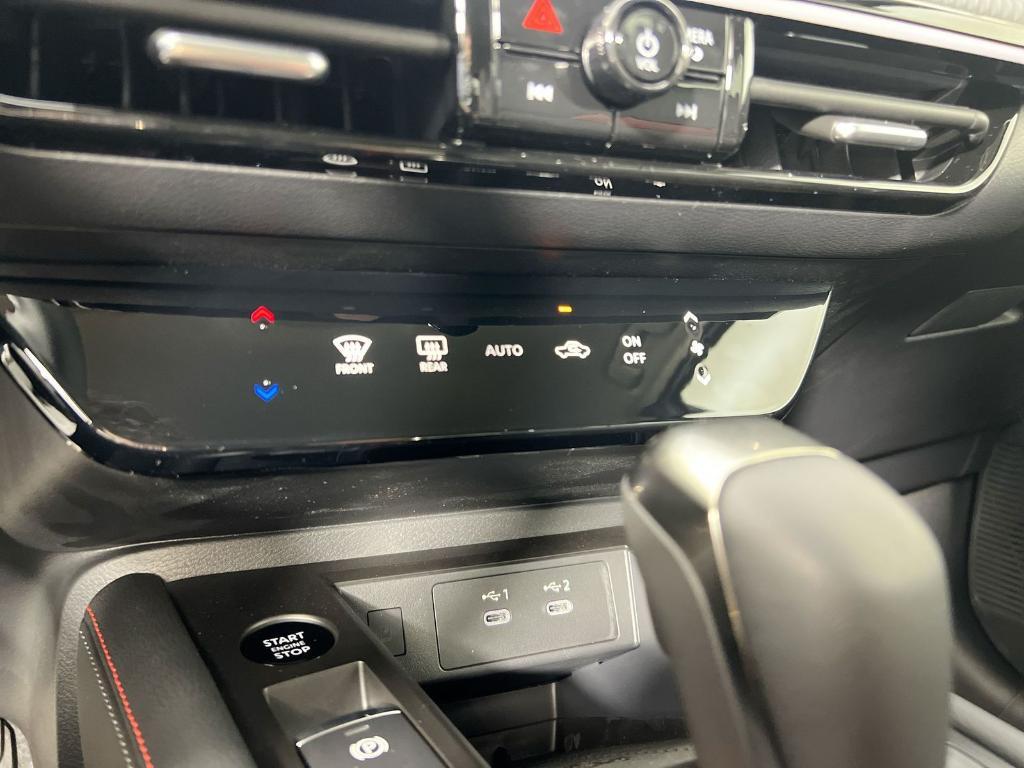 new 2025 Nissan Kicks car, priced at $24,084