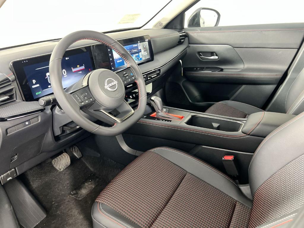new 2025 Nissan Kicks car, priced at $24,084