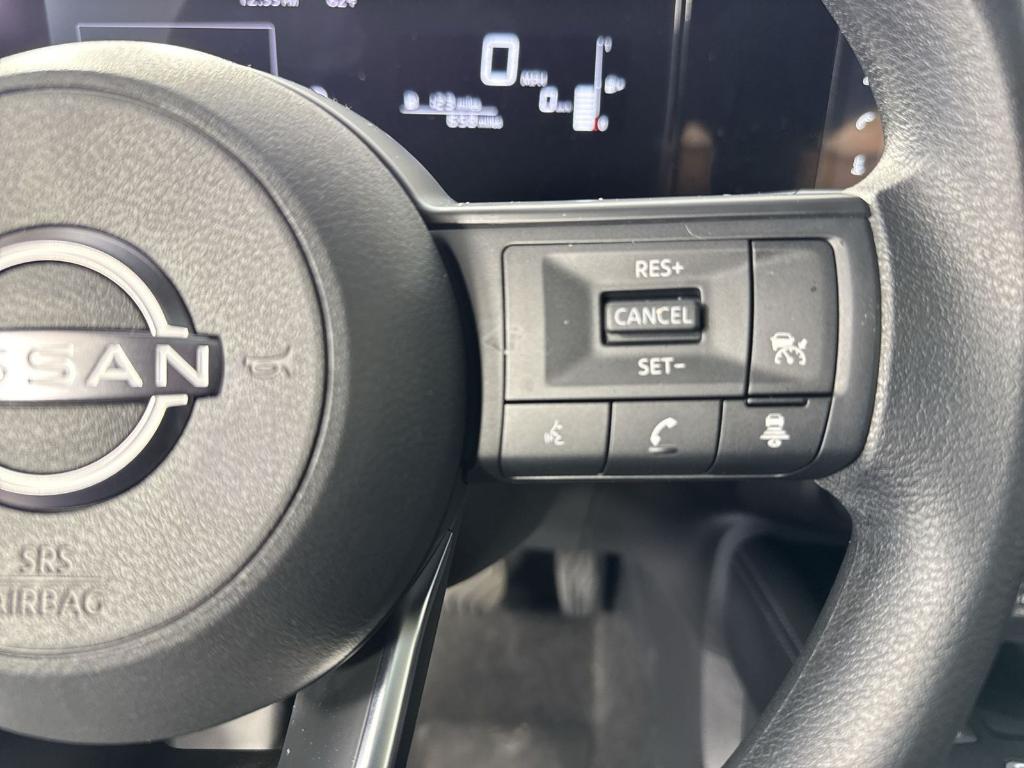 new 2025 Nissan Kicks car, priced at $22,836
