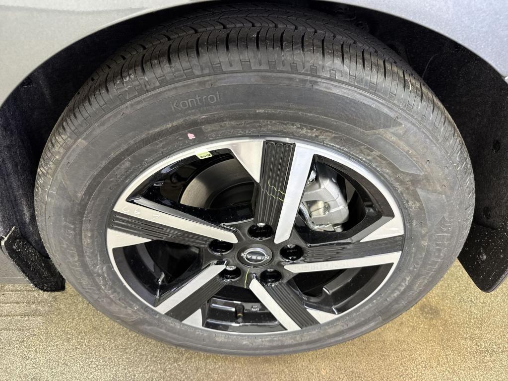 new 2025 Nissan Sentra car, priced at $20,034