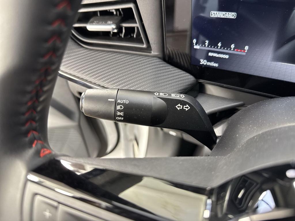 new 2025 Nissan Kicks car, priced at $24,031