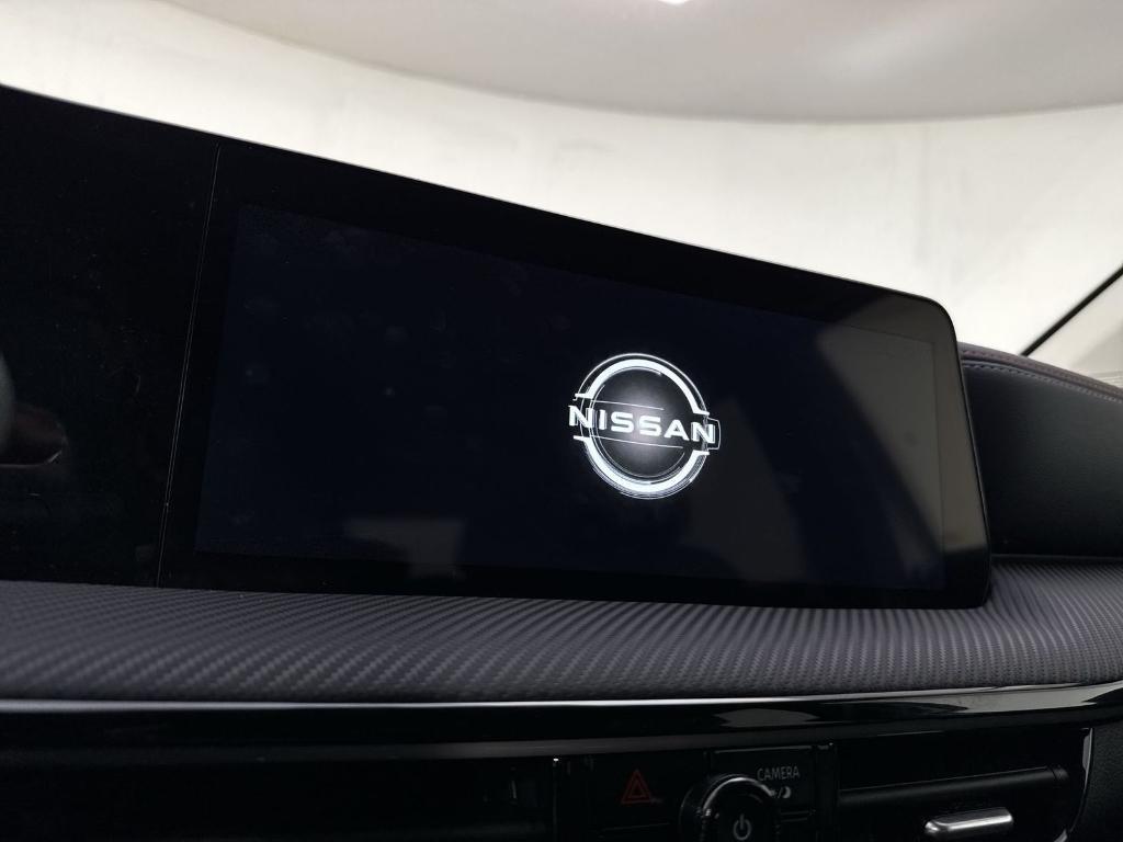 new 2025 Nissan Kicks car, priced at $24,031