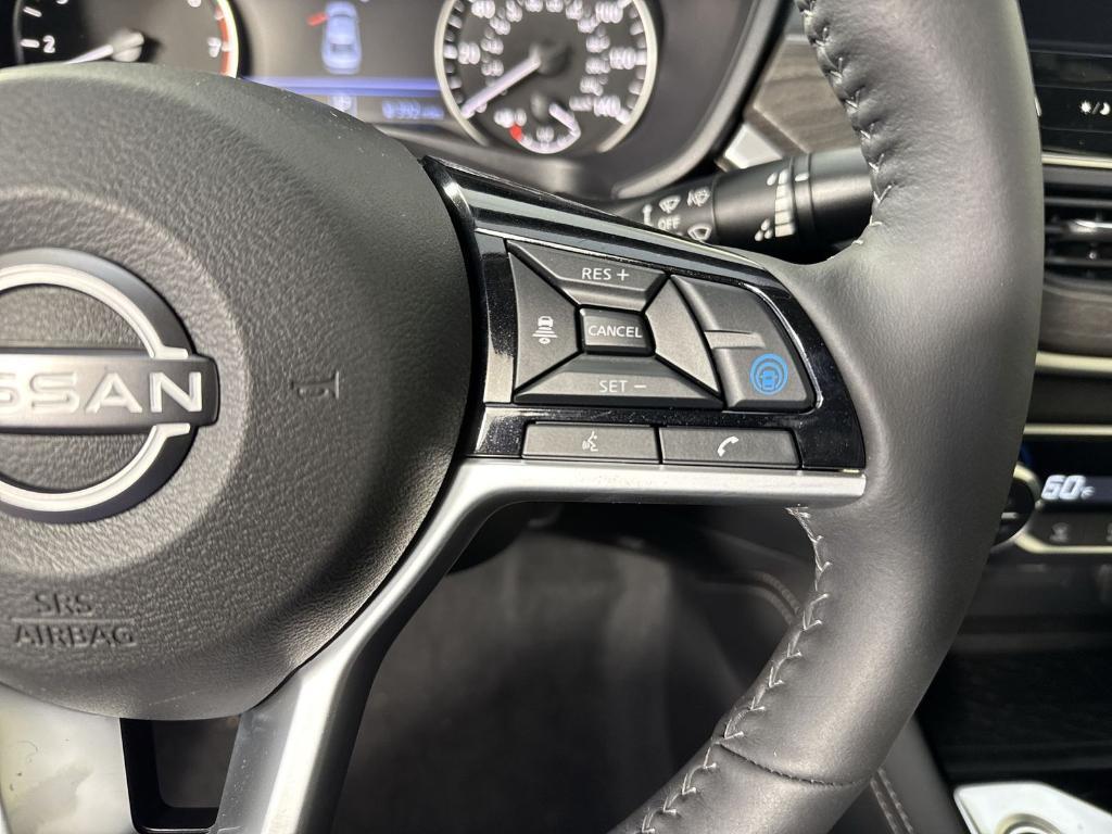 new 2025 Nissan Altima car, priced at $31,601