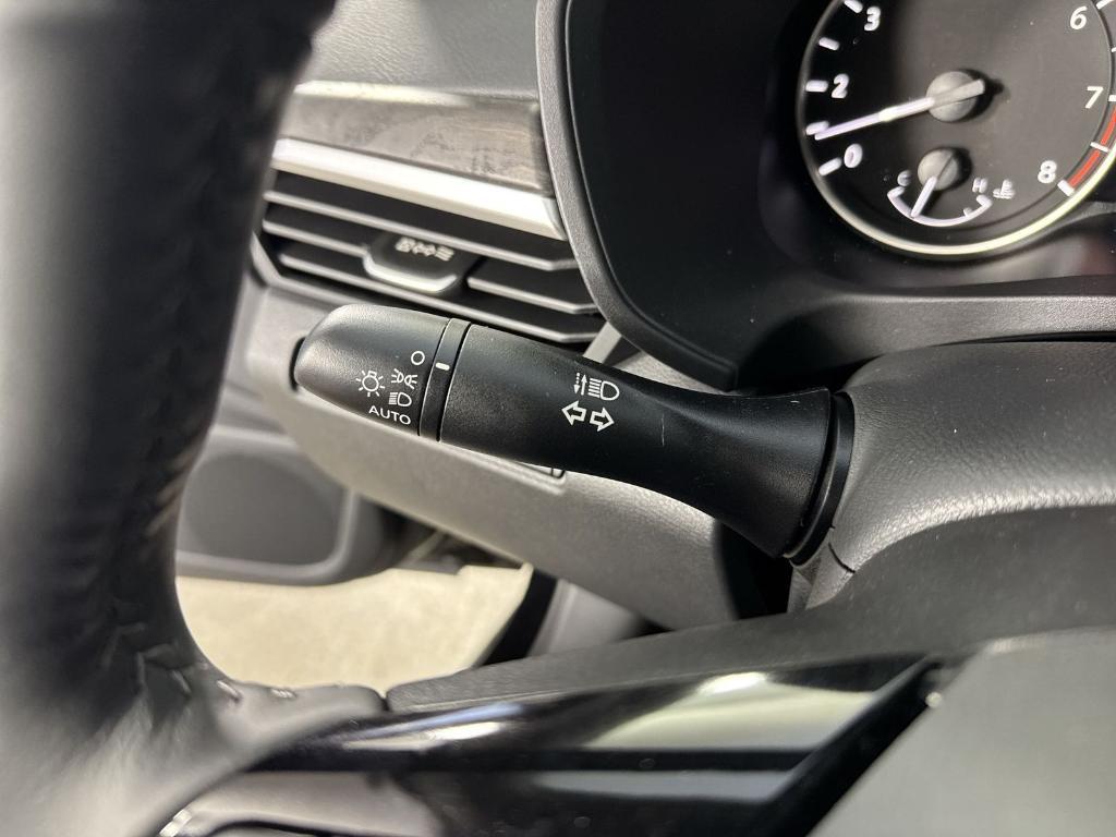 new 2025 Nissan Altima car, priced at $31,601