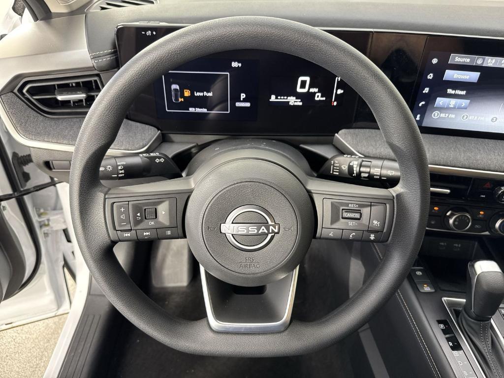 new 2025 Nissan Kicks car, priced at $23,060