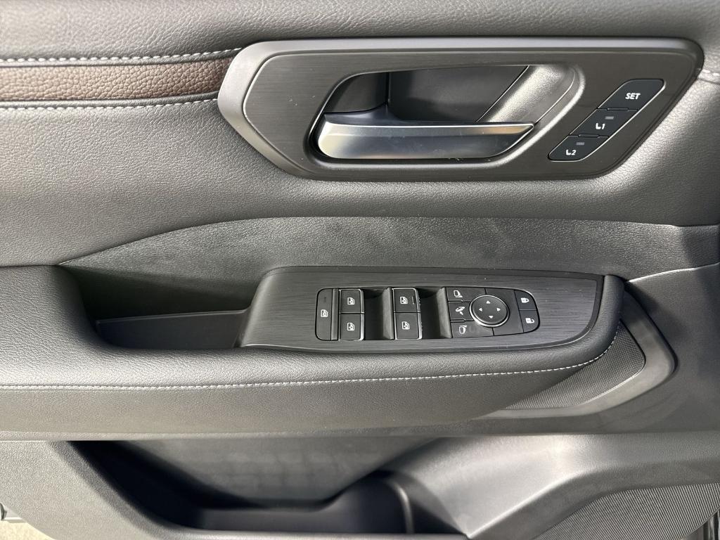 new 2026 Nissan Armada car, priced at $65,671