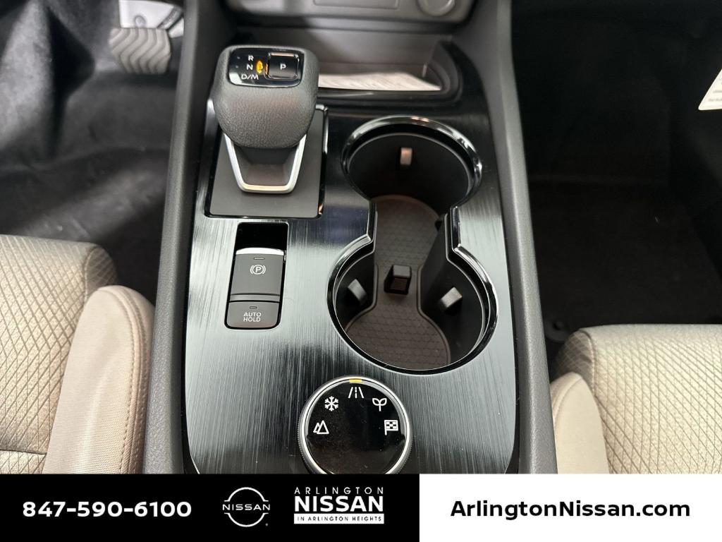 new 2025 Nissan Rogue car, priced at $30,559