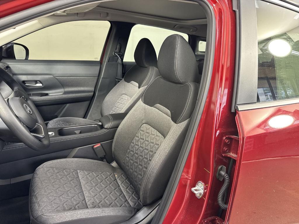 new 2025 Nissan Kicks car, priced at $23,379