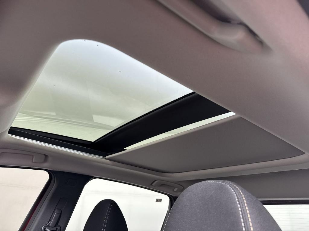 new 2025 Nissan Kicks car, priced at $23,379