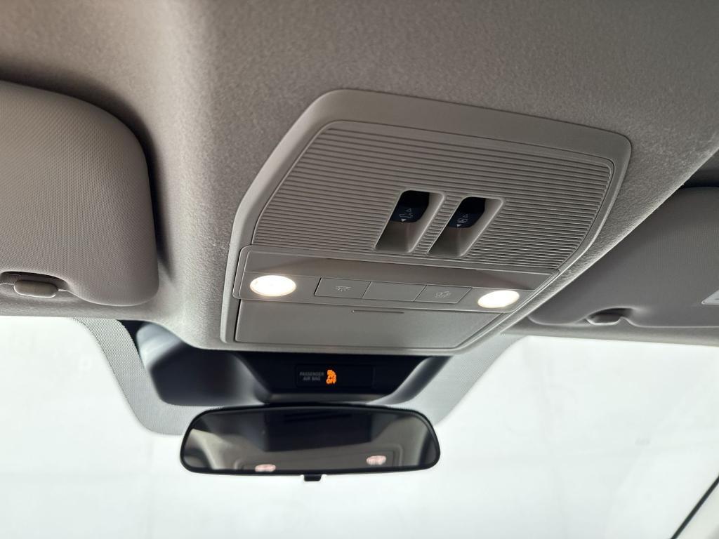 new 2025 Nissan Kicks car, priced at $23,379