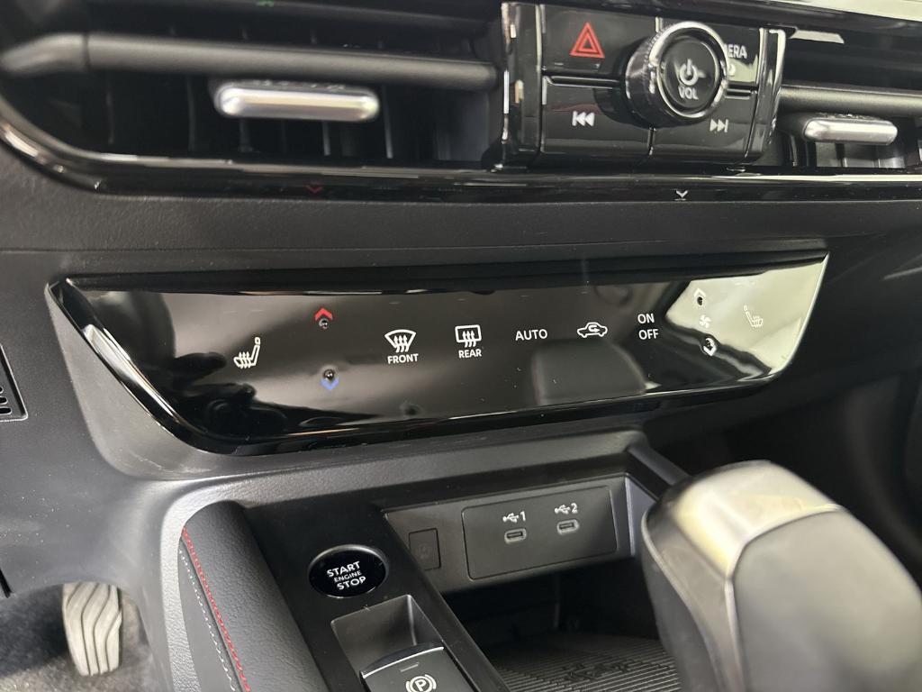 new 2026 Nissan Kicks car, priced at $29,630