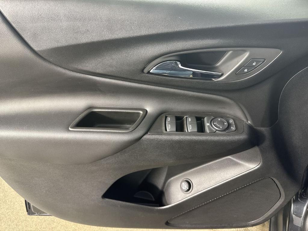 used 2022 Chevrolet Equinox car, priced at $22,326