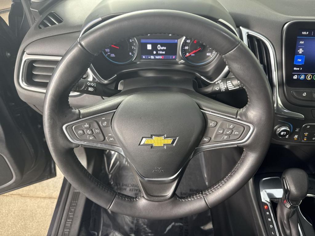 used 2022 Chevrolet Equinox car, priced at $22,326