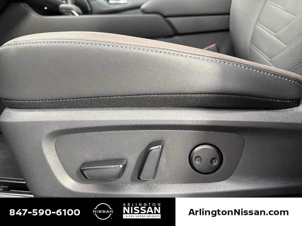 new 2025 Nissan Pathfinder car, priced at $46,125