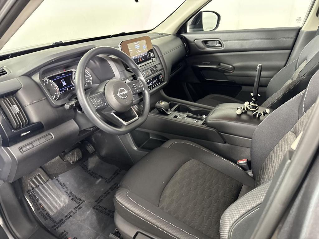 used 2024 Nissan Pathfinder car, priced at $30,995