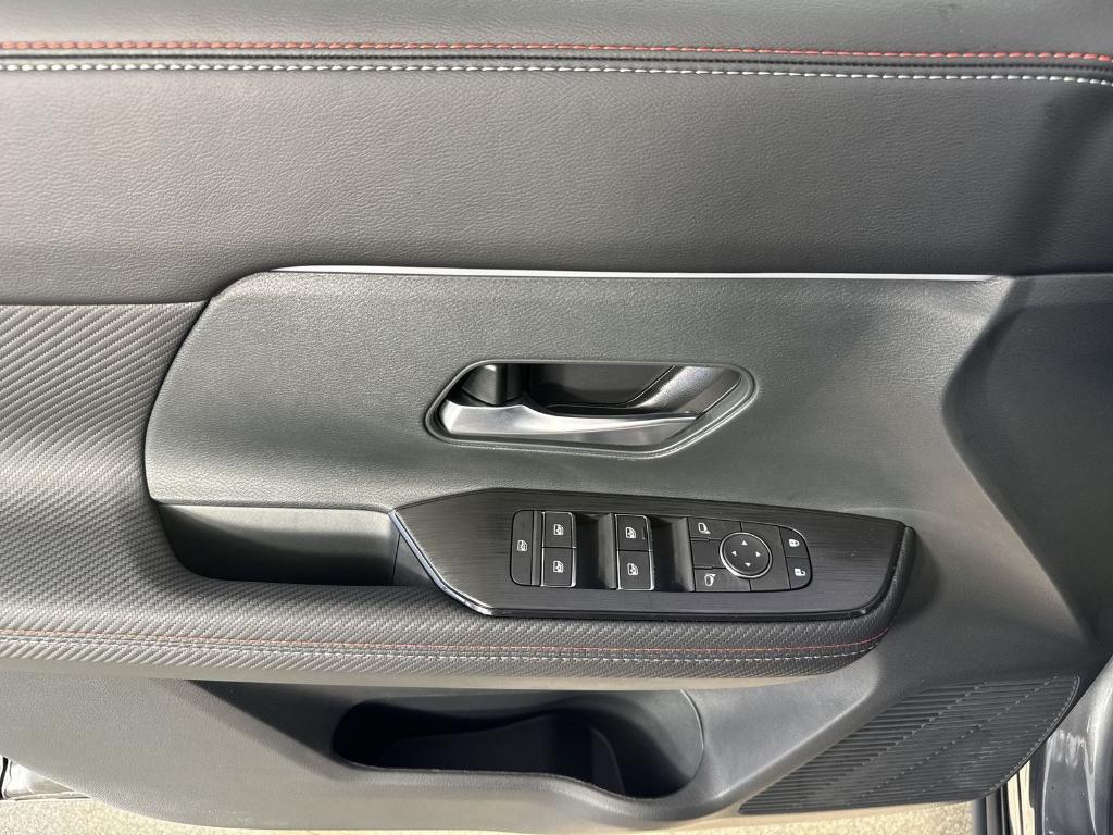 new 2025 Nissan Kicks car, priced at $26,773