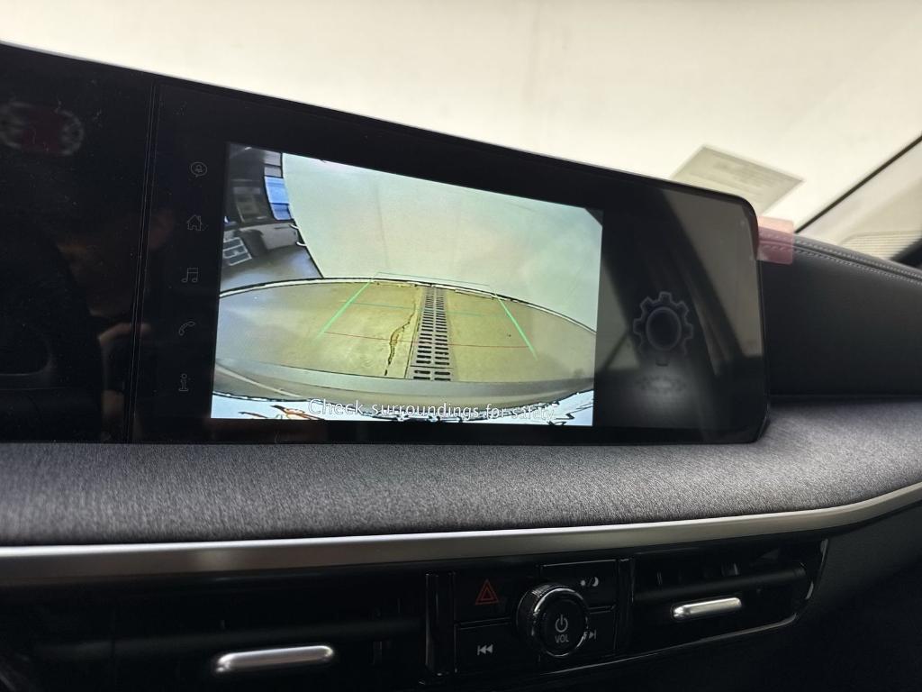 new 2025 Nissan Kicks car, priced at $22,684