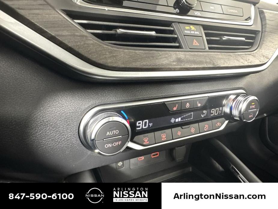 new 2025 Nissan Altima car, priced at $30,914