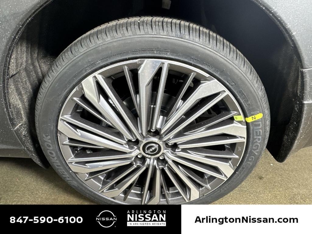 new 2025 Nissan Altima car, priced at $30,914