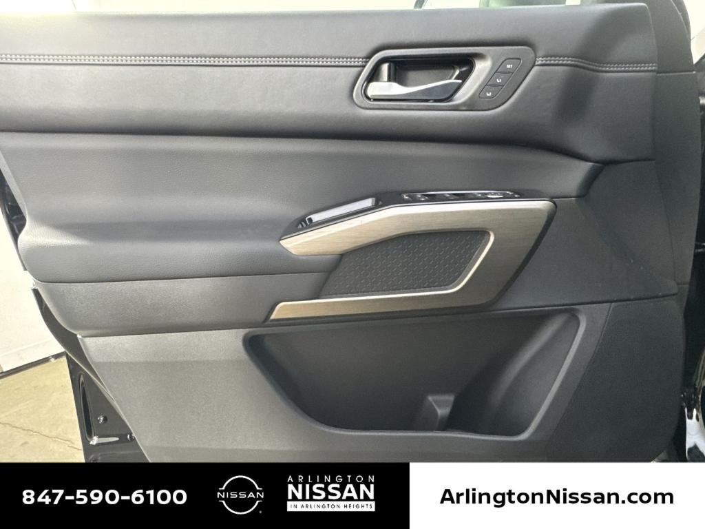 new 2025 Nissan Pathfinder car, priced at $43,067