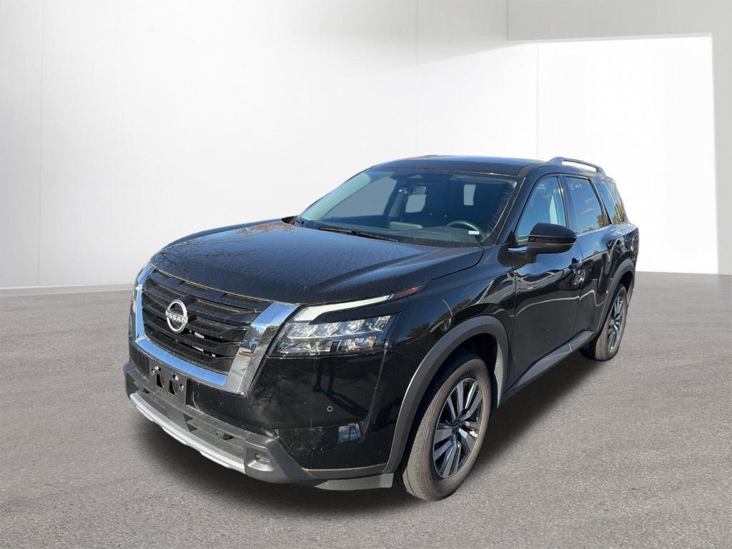 used 2025 Nissan Pathfinder car, priced at $38,995