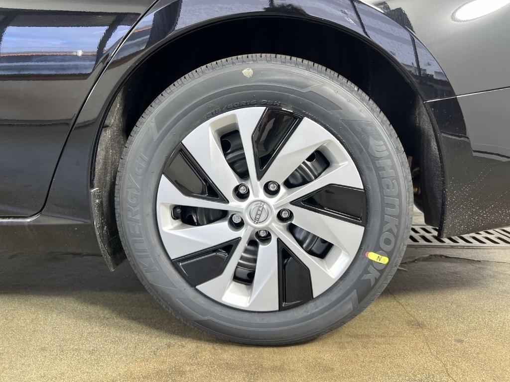 new 2025 Nissan Altima car, priced at $26,613
