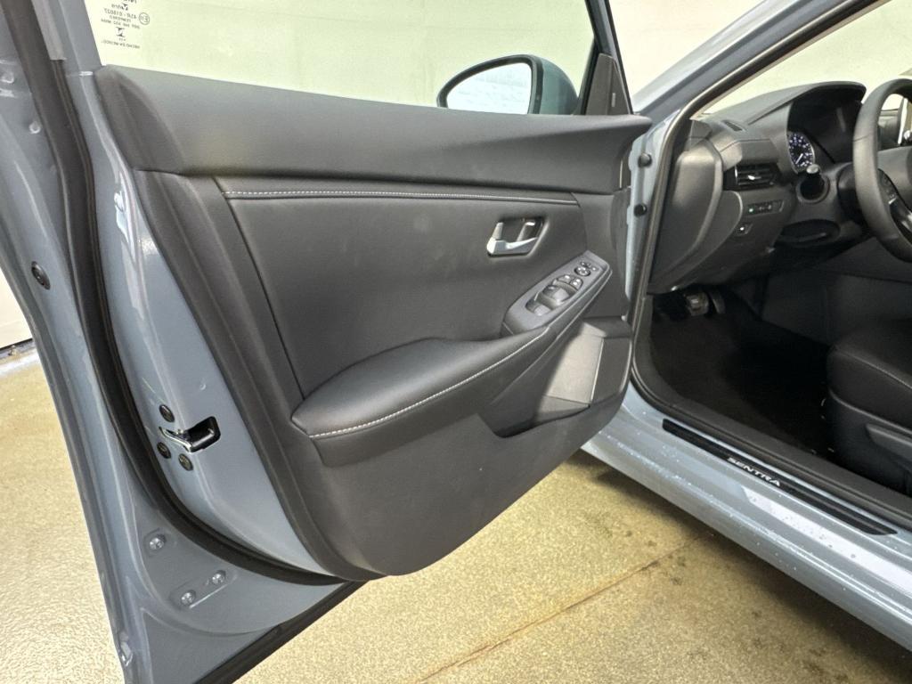 new 2025 Nissan Sentra car, priced at $21,154
