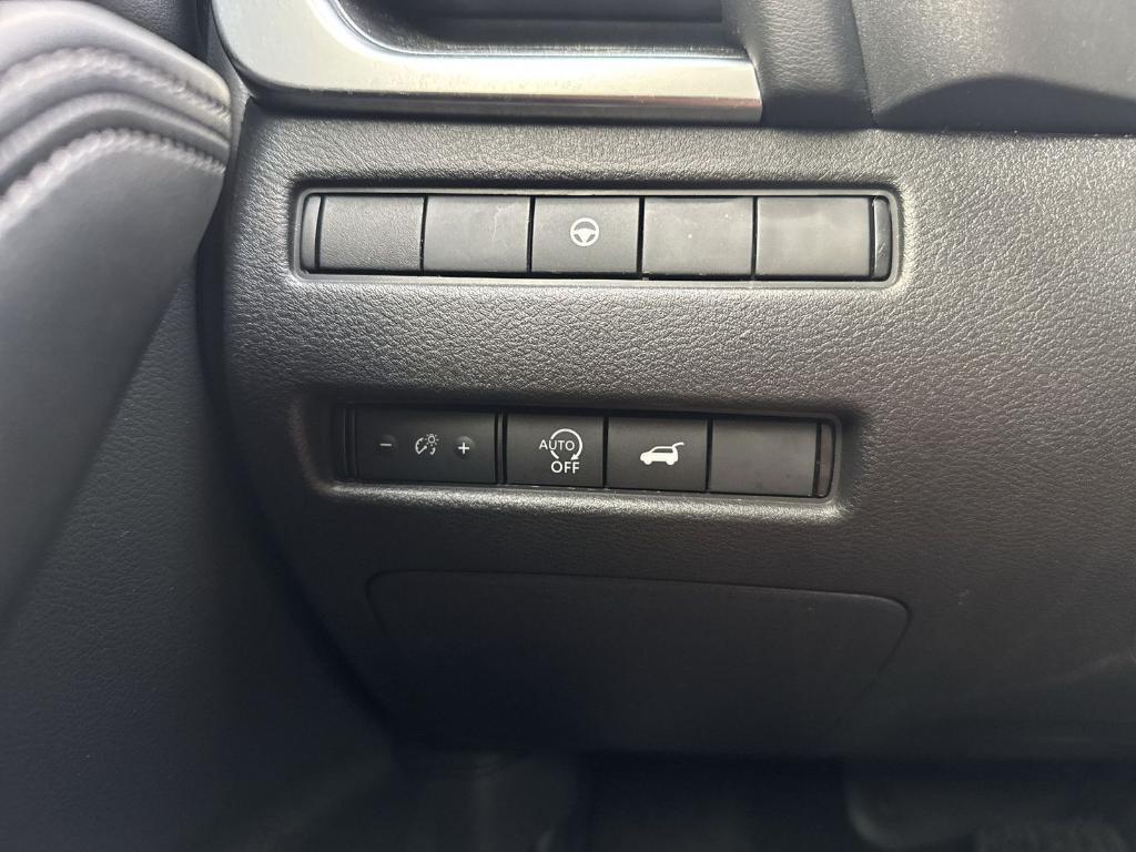 used 2024 Nissan Rogue car, priced at $26,226