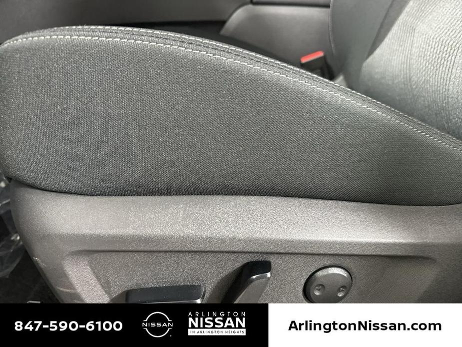 new 2025 Nissan Rogue car, priced at $30,559