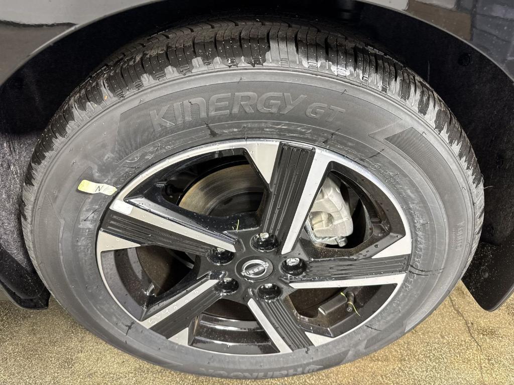 new 2025 Nissan Sentra car, priced at $20,754